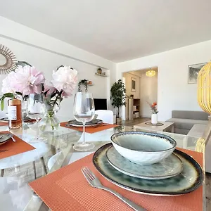 Magnifique Centre-ville Appartement
