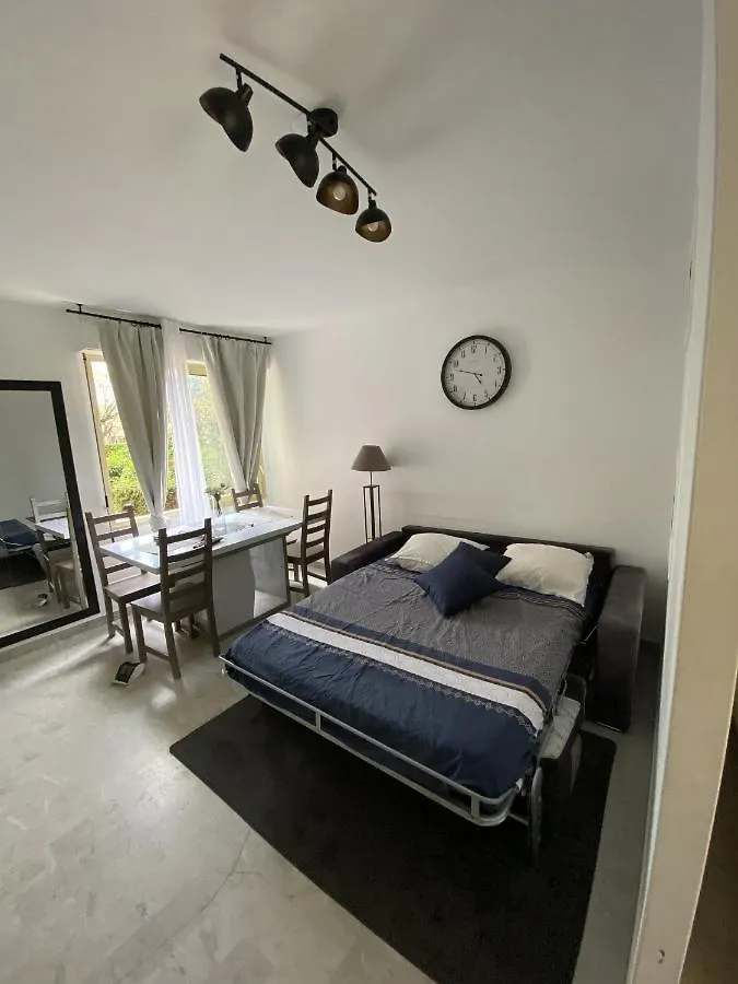דירה אנטיב Magniolias - Residence Calme Avec Piscine, Tennis & Jardin צרפת