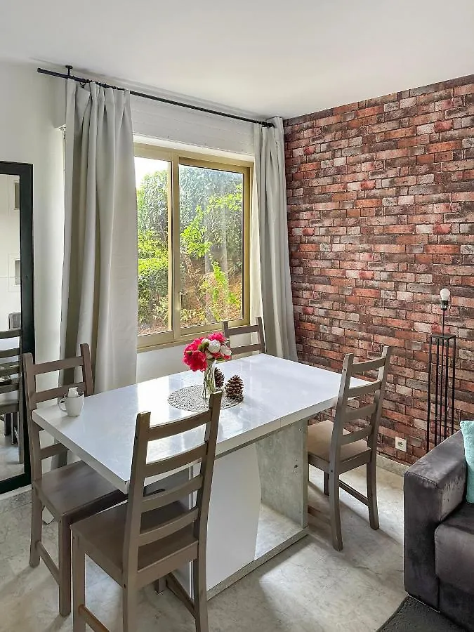 דירה אנטיב Magniolias - Residence Calme Avec Piscine, Tennis & Jardin