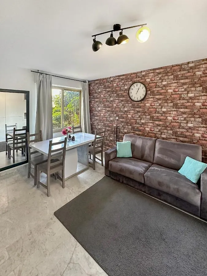 Magniolias - Residence Calme Avec Piscine, Tennis & Jardin Антиб